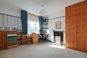 Cairns Road Crosspool
